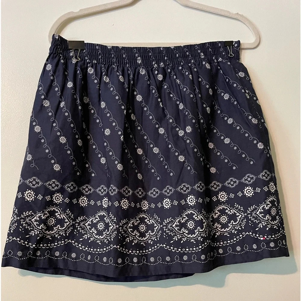 Tommy Hilfiger Blue White Bandana Print Fully Lined Pull On Skirt Size M…